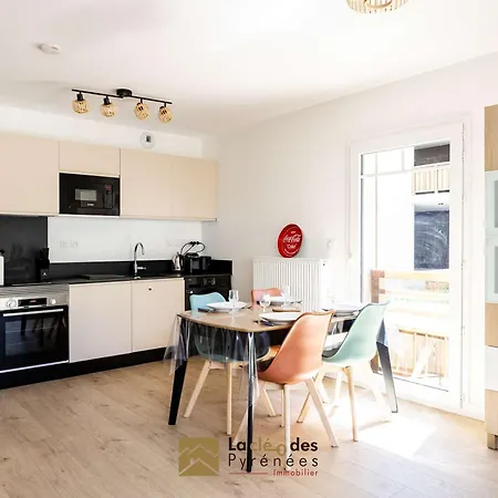 Studio Elegant, Balcon Et Parking - 4 Pers. - Fr-1-883-22 شقة